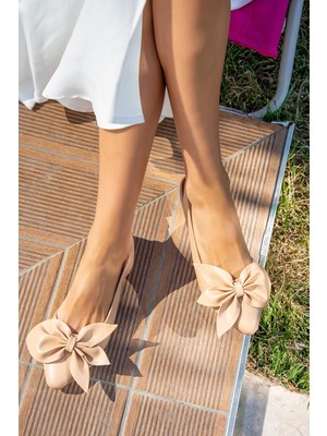 Fox Shoes Kadın Ten Babet Suni Deri Düz Taban 35 Numaralı Günlük Kullanım İçin Şık Tasarım