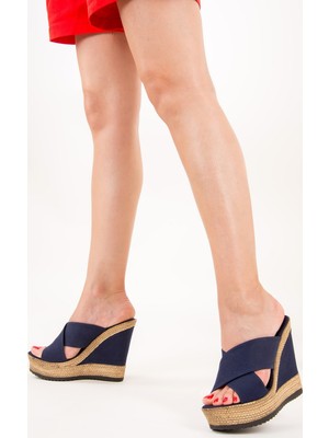 Fox Shoes Lacivert Kadın Terlik F674072005