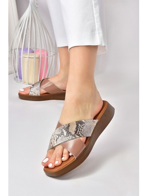 Fox Shoes Somon Hakiki Deri Çapraz Bantlı Kadın Terlik M291049903