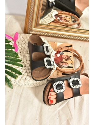 Fox Shoes Siyah Çift Tokalı Taşlı Kadın Terlik K777604809