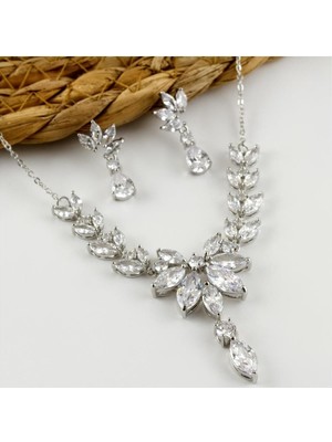 SiHako Swaroski Taşlı Özel Seri Lüks Set Kolye