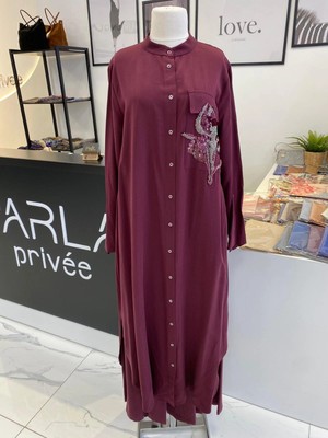 Nurcan Çetin Tam Boy Işlemeli Takım