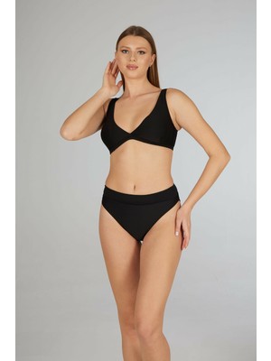 Estiva Kadın Siyah Kemerli Kruvaze Bikini Takımı