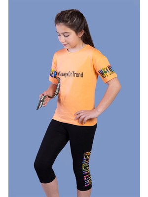 Toontoy Kız Çocuk 2'li Takım Baskılı Bisiklet Yaka T-Shirt & Basic Düz Crop Tayt & Şerit Detaylı