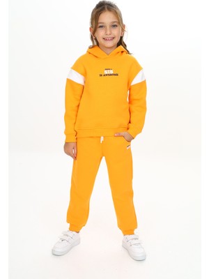 Toontoy Kız Çocuk 2'li Takım Baskılı Kolej Yaka Fermuarlı Cepli Sweatshirt & Beli Paçası Ribanalı Jogger Eşofman Altı - 3 Iplik Şardonlu