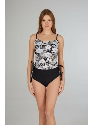 Estiva Kadın Çiçek Desenli Siyah Emprime Şortlu Ince Askılı Tankini