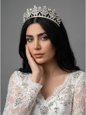 Magic Tiara Işıltılı Kristal Taşlı Taç – Özel Günler Için Zarif Seçim