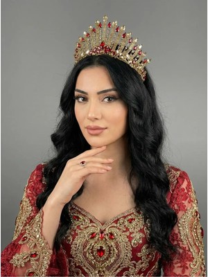 Magic Tiara Işıltılı Kına Gecesi Tacı – Kristal Taşlı Gösterişli Model