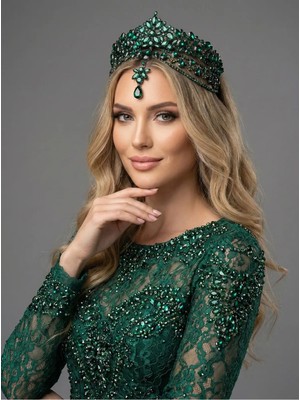 Magic Tiara Kristal Gelin Tacı – 7 Farklı Renk Seçeneğiyle Işıltılı Zarafet