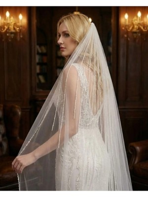 Magic Tiara Şerit Detaylı Gelin Duvağı – Zarif ve Modern Dokunuş