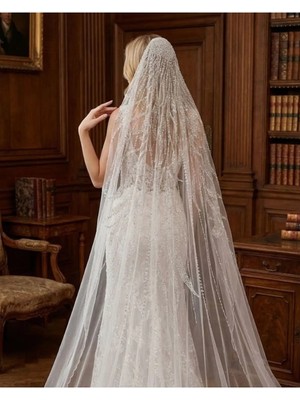 Magic Tiara Işıltılı Boncuk Işlemeli Gelin Duvağı – Şık ve Zarif Tasarım