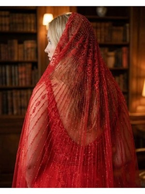 Magic Tiara Işıltılı Gelin Duvağı – Simli ve El Işlemeli Tül