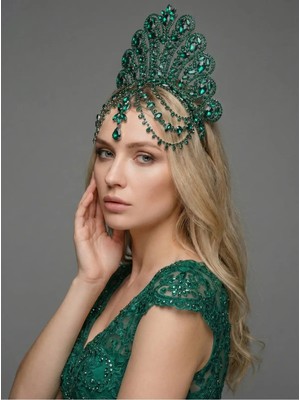 Magic Tiara Göz Alıcı Kristal Taşlı Gelin Tacı – El Yapımı Işıltılı Kraliçe Tasarım