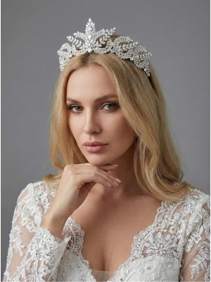 Magic Tiara Doğadan Ilham Alan Işıltı – Yaprak Motifli Kristal Gelin Tacı