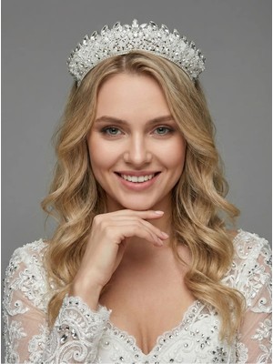 Magic Tiara Kristal Taşlı Gelin Tacı – El Yapımı Yüksek Form Taç
