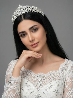 Magic Tiara Kristal Taşlı Işıltılı Kraliçe Model Gelin Tacı - Zarif Düğün Saç Aksesuarı