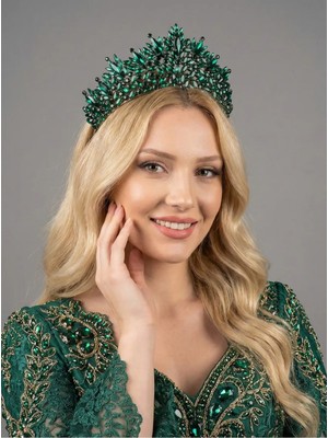 Magic Tiara Işıltılı Kına Gecesi Tacı – Kristal Taşlı Gösterişli Model