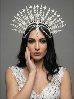 Magic Tiara El Yapımı Işıltılı Gelin Tacı – Yaprak Desenli Geniş Form