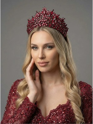 Magic Tiara Işıltılı Kına Gecesi Tacı – Kristal Taşlı Gösterişli Model