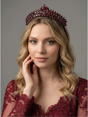 Magic Tiara Kristal Taşlı Işıltılı Kraliçe Model Gelin Tacı - Zarif Düğün Saç Aksesuarı