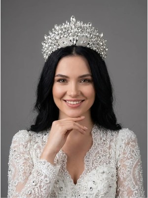 Magic Tiara Kristal Prenses Tacı – Romantik Şıklığın Simgesi