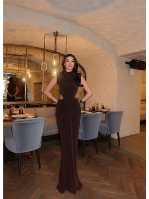 Esra Helvacı Eh Collection Bel Formlu Vatkalı Elbise