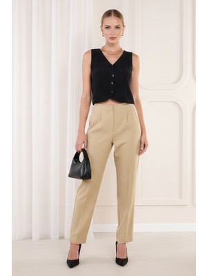 Lupinn Kadın Siyah Sıfır Kollu V Yaka Pliseli Düğmeli Crop Yelek Bluz - Zarif Yeni Sezon Kadın Yelek