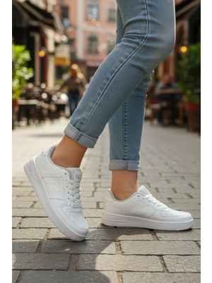 Enoch Kadın Spor Ayakkabı Perfore Burun Detaylı ve Kontrast Düz Tabanlı Günlük Casual Sneaker