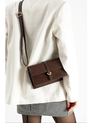 Özüm Çanta Kadın Kemer Detay Süet Uzun Askılı Kol ve Omuz Çantası Kahverengi