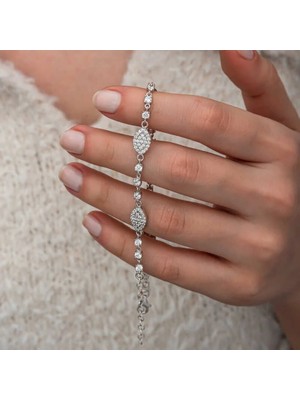 Özcömert Silver Gümüş Zirkon Taşlı Mekik Kadın Bileklik