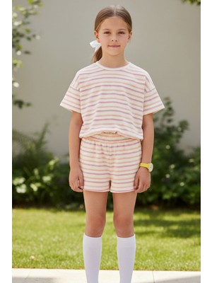 Lupinn Kız Çocuk Kısa Kollu Çizgili Şortlu Takım Yumuşak Dokulu Nefes Alan Kumaş Takım  - Kız Çocuk Takım