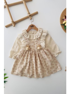 Miniğimin Cicileri Fırfır Yaka Dantel Detaylı Çiçek Desenli Tavşan Aplikeli Kız Bebek Elbise - Bej