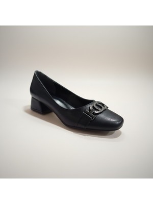 Modayak Zarif Siyah Kare Düşük Topuk Düz Burun Topuklu Beyz Taşlı Tokalı Ayakkabı