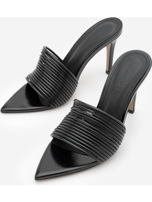 Marjin Kadın Sivri Burun Bantlı Ince Topuklu Terlik Evoris Siyah