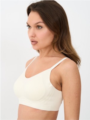 Alya Underwear Kadın Dikişsiz Sütyen Dalga Tabanlı Fitilli Lazer Kesim Çift Kat Hayalet Sütyen