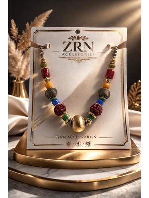 Zrn Accesories Kolye Renklı Taş Detayları Ile Modern Şık Tasarım   Muhteşem Bir Dokunuş