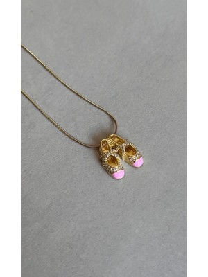 Gold Renkli Çelik Balerin Ayakkabı Kolyesi