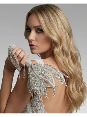 Magic Tiara Lüks Kristal Taşlı El Buketi Tutucu – El Yapımı Zarif Tasarım