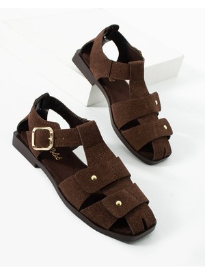 Dicle Polat Kadın Kahve Süet Tokalı Sandalet – Düz Taban Rahat Günlük Yazlık Kadın Sandalet Ayakkabı Calına