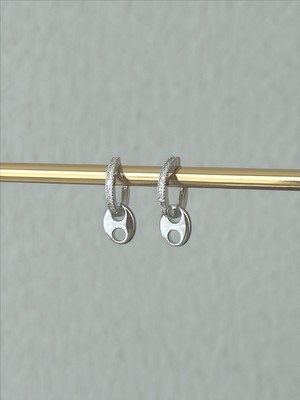 QA Quella Accessories Rodyum   Mini Badem Sallantılı 14K Gümüş Kaplama Küpe