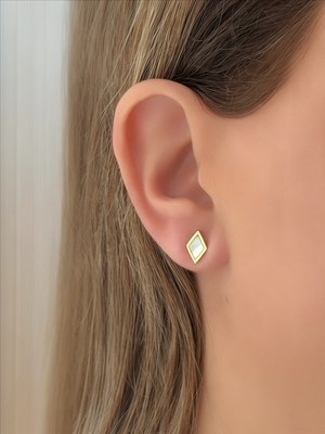 QA Quella Accessories Çelik Mini Dörtgen Sedef 14K Gold Küpe