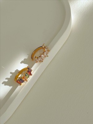QA Quella Accessories Özel Seri  Prenses Zirkon Renkli & Beyaz Taş Gold Earcuff Kıkırdak Küpeler - Beyaz