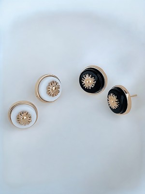 QA Quella Accessories Özel Seri Güneş Detay Düğme Siyah & Beyaz Gold Küpe - Beyaz