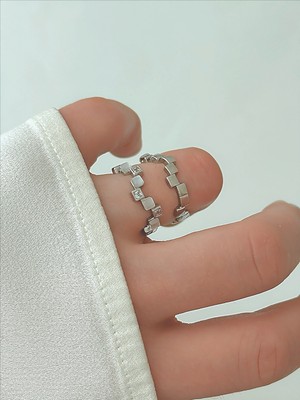 QA Quella Accessories Özel Seri Beyaz Sedef Zirkon Taş Zikzak Kare Gümüş Renk Yüzük Size: 7