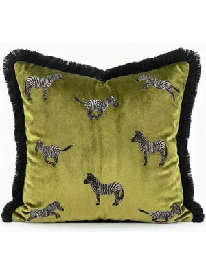 Ge Living Zebra Desenli Kadife Kırlent Kılıfı 45X45 cm – Modern Dekoratif Koltuk Yastık Kılıfı