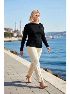 Benerly Kadın Bluz Fitted Asimetrik Yaka Uzun Kol Örme Ribana Düz Desenli Yumuşak Dokulu Esnek Kumaş