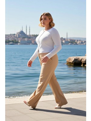 Benerly Kadın Büyük Beden Bluz Bisiklet Yaka Uzun Kol Örme Süprem Kumaş Çıtçıtlı Crop Fitted Kalıp Model