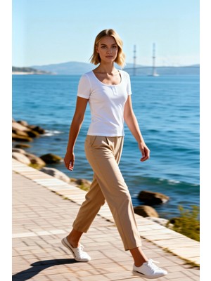 Benerly Kadın Büyük Beden Bluz Kaşkorse Havuz Yaka Kısa Kol Fitted Kalıp Düz Desen Fonksiyonel Şık