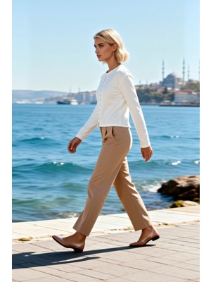 Benerly Kadın Büyük Beden Bluz Bisiklet Yaka Uzun Kol Örme Süprem Kumaş Çıtçıtlı Crop Fitted Kalıp Model