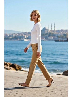 Benerly Kadın Bluz Fitted Bisiklet Yaka Uzun Kol Yarım Pat Düğmeli Ribana Örme Düz Desenli Regular